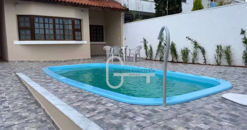 Casa com 4 dormitórios à venda, 183 m² por R$ 650.000,00 - Balneário Três Marias - Peruíbe/SP