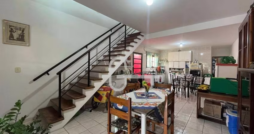 Casa com 2 dormitórios à venda, 156 m² por R$ 582.000,00 - Parque D'Aville Residencial - Peruíbe/SP
