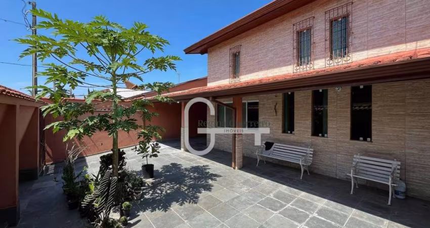 Casa com 3 dormitórios à venda, 295 m² por R$ 580.000,00 - Parque Balneário Oásis - Peruíbe/SP