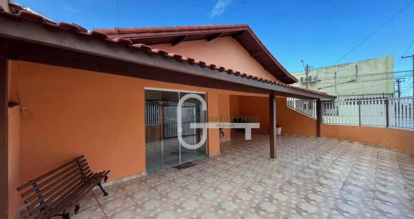Casa com 3 dormitórios à venda, 150 m² por R$ 420.000,00 - Jardim Peruíbe - Peruíbe/SP