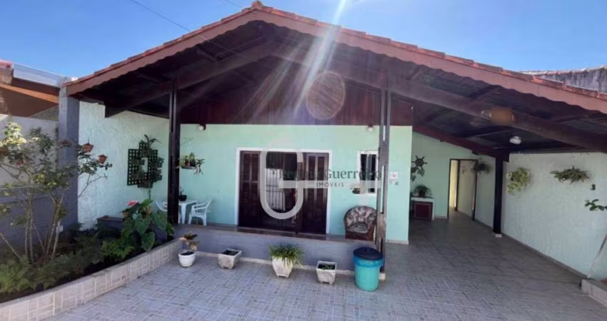 Casa com 3 dormitórios à venda, 134 m² por R$ 600.000,00 - Balneario Samburá - Peruíbe/SP