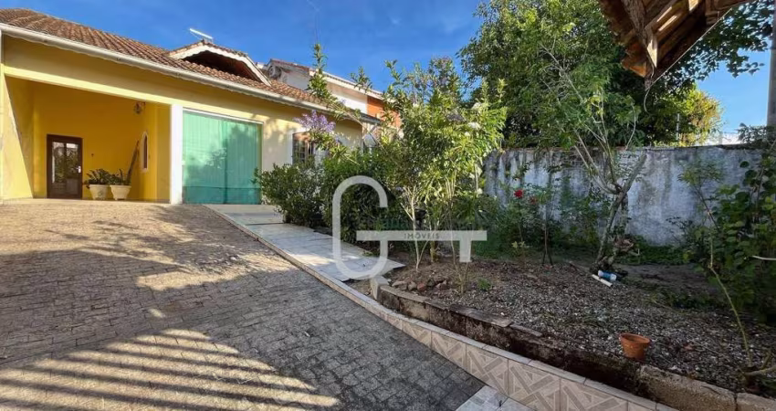 Casa com 3 dormitórios à venda, 160 m² por R$ 750.000,00 - Centro - Peruíbe/SP