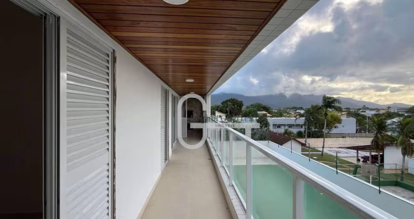 Apartamento com 2 dormitórios à venda, 80 m² por R$ 550.000,00 - Centro - Peruíbe/SP