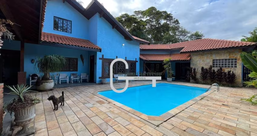 Casa com 4 dormitórios à venda, 230 m² por R$ 980.000,00 - Condomínio Residencial São Marcos - Peruíbe/SP