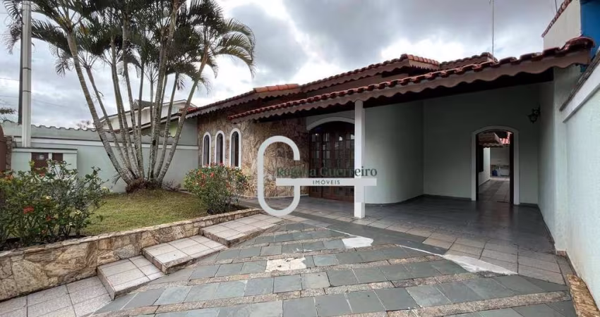 Casa com 3 dormitórios à venda, 132 m² por R$ 480.000,00 - Balneário Três Marias - Peruíbe/SP