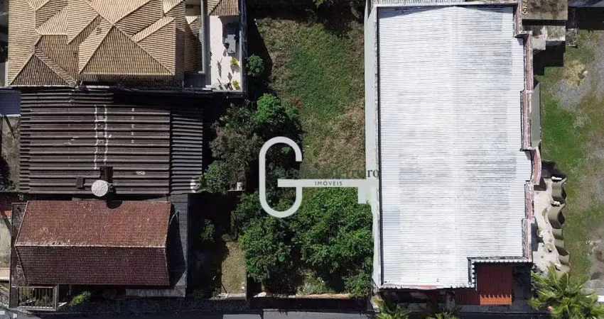 Terreno à venda, 555 m² por r$ 585.000,00 - centro - peruíbe/sp