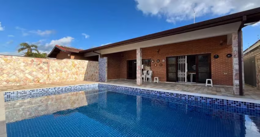 Casa com 3 dormitórios à venda, 252 m² por r$ 830.000,00 - parque balneário oásis - peruíbe/sp