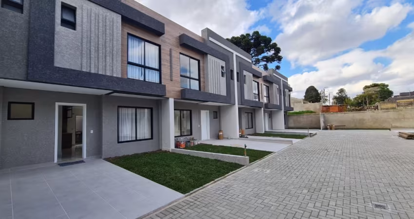 Sobrados com ótimo padrão de construção e acabamentos no bairro Xaximacabamentos