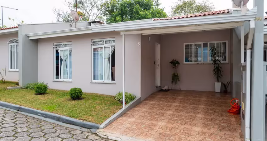 Casa térrea em condomínio com 2 quartos em ótima localização