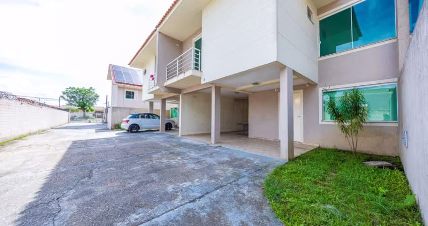 Sobrado triplex em condomínio próximo a UPA do Boqueirão