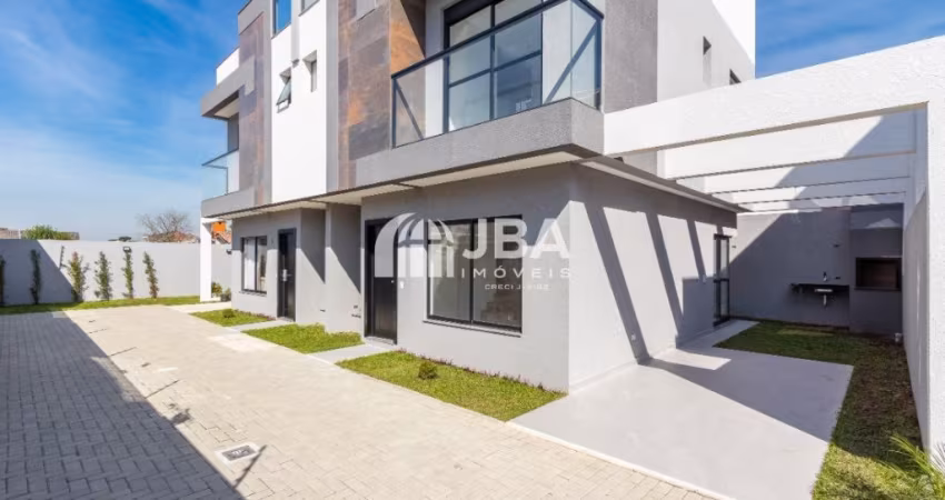 Sobrado triplex com terraço, em condomínio próximo ao Detran do Hauer