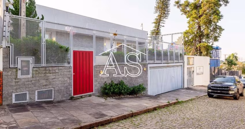 Casa com 3 quartos à venda na Rua Mozart, 098, Três Figueiras, Porto Alegre