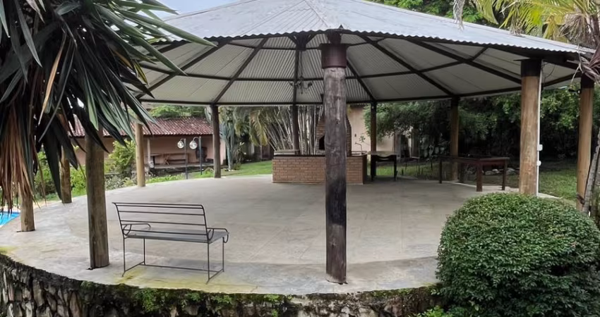 BELO SÍTIO TERRENO 6500m2 nas estancias imperiais