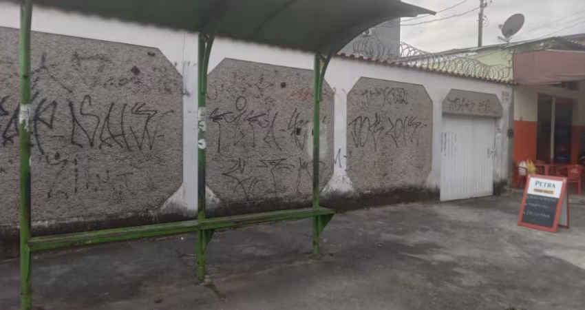 LINDA CASA+LOJA COM OTIMO ESPAÇO, EM AV.LONDRES, ELDORADO