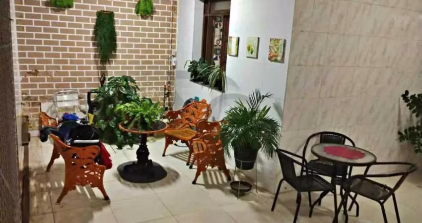 Casa Para Vender com 6 quartos no bairro Cirurgia em Aracaju