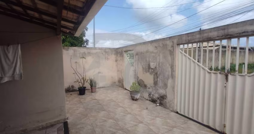 Casa Para Vender com 3 quartos 1 suíte no bairro Aruana em Aracaju