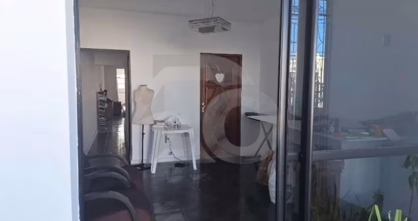 Casa Para Vender com 4 quartos 1 suíte no bairro Suíssa em Aracaju