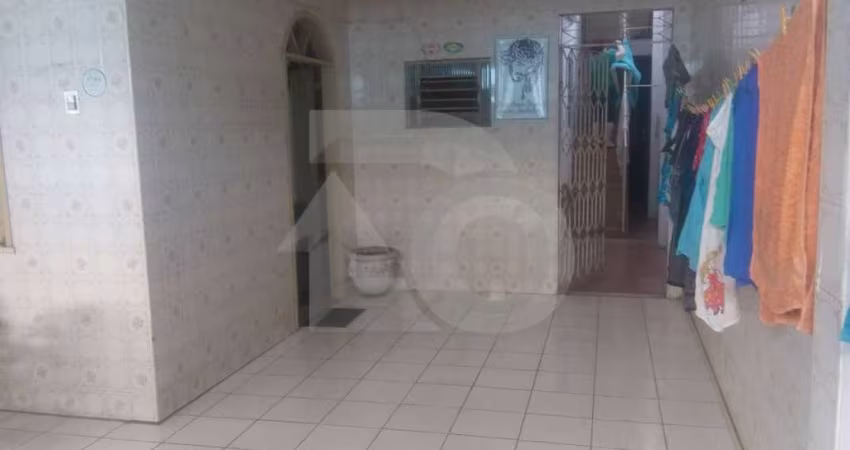 Casa Para Vender com 4 quartos 1 suíte no bairro Industrial em Aracaju