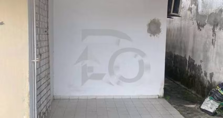 Casa Para Vender com 2 quartos no bairro Aruana em Aracaju