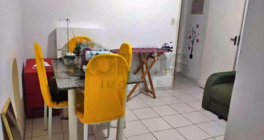 Casa de Condomínio Para Vender com 2 quartos no bairro Rosa Elze em São Cristóvão