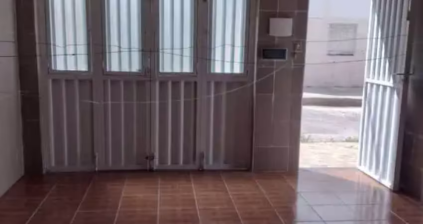 Casa para vender com 3 quartos 1 suíte no bairro industrial em aracaju