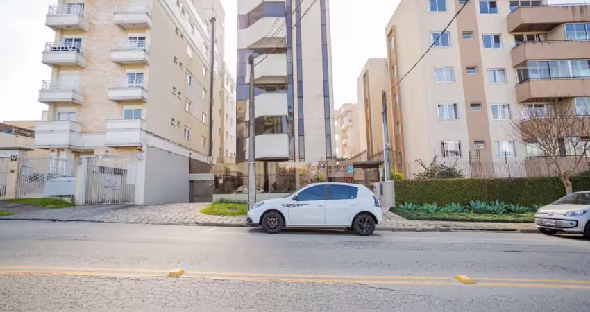 Apartamento com 3 quartos para alugar na Rua Dom Pedro I, 1025, Água Verde, Curitiba