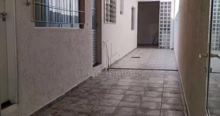 Casa Térrea no Bairro Alves Dias, em São Bernardo do Campo