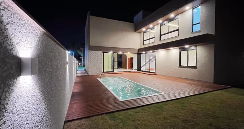 Casa em condominio nos ingleses , 3 suites, piscina