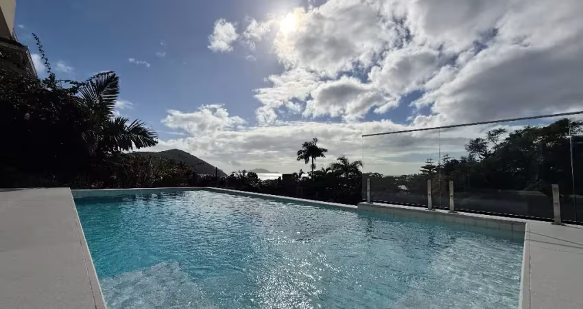 Rw1237 - casa de alto padrão com 5 dormitórios e vista para o mar na praia brava