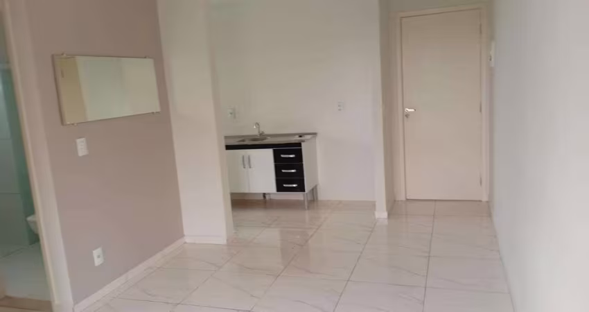 LOCAÇÃO de Lindo Apartamento, 2 Quartos, Cozinha com Gabinete no Condomínio Viva Vista em Sumaré/SP