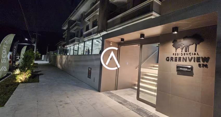Apartamento Duplex com 02 dormitórios, ALTO PADRÃO perto da praia