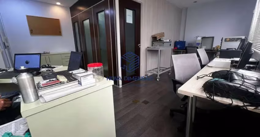 Sala comercial à venda na Rua Vieira de Morais, 513, Campo Belo, São Paulo