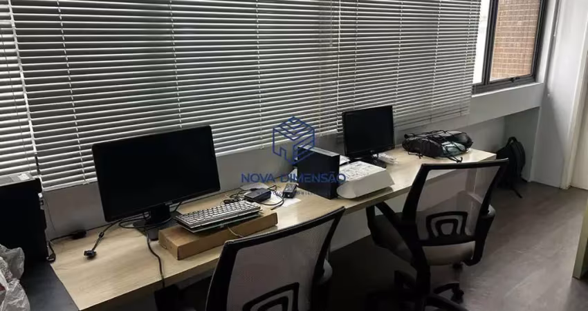 Sala comercial à venda na Rua Vieira de Morais, 492, Campo Belo, São Paulo