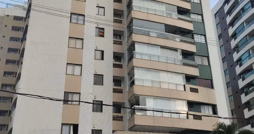 Apartamento com 3 quartos para alugar na Rua General Bráulio Guimarães, 1023, Armação, Salvador