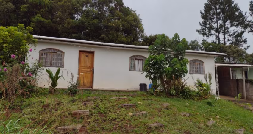 TERRENO COM EDICULA