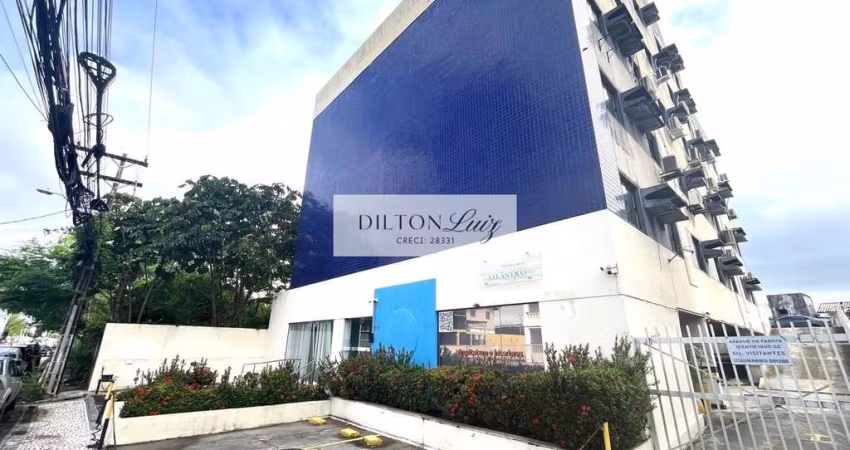 Sala Comercial em Condomínio para Locação em Pitangueiras, Lauro de Freitas-BA: 25m², 1 Sala, 1 Banheiro e 1 Vaga de Garagem.