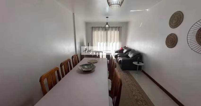 Apartamento à venda em balneário camboriú, centro, com 3 quartos, 136m² a poucos metros do mar