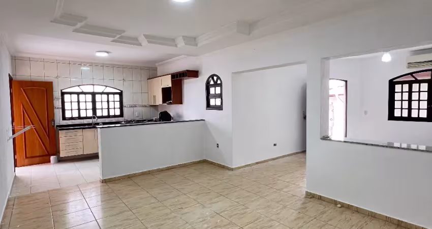Casa com 2 quartos à venda na Rua Antonio Vicente Ferreira, 112, Jardim Bela Vista, Indaiatuba
