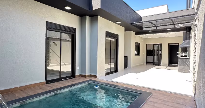 Linda casa com piscina no cond. mantova - indaiatuba/sp
