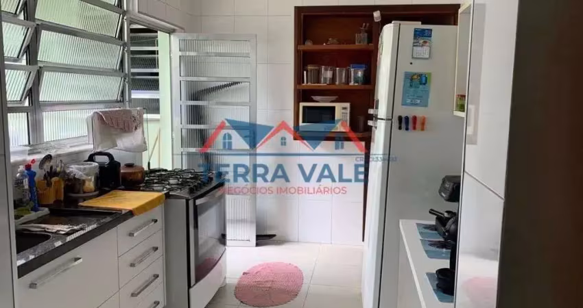 Casa de vila, 4 dormitórios, quintal, 3 vagas de garagem, lapa - sp