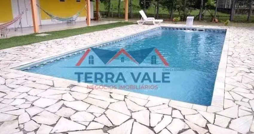 Chácara / sítio com 5 quartos para alugar no Bom Jesus, Jacareí 