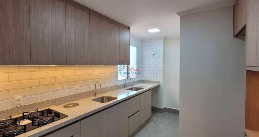Apartamento com 2 dormitórios e 1 suíte no Condomínio Portal das Amoreiras