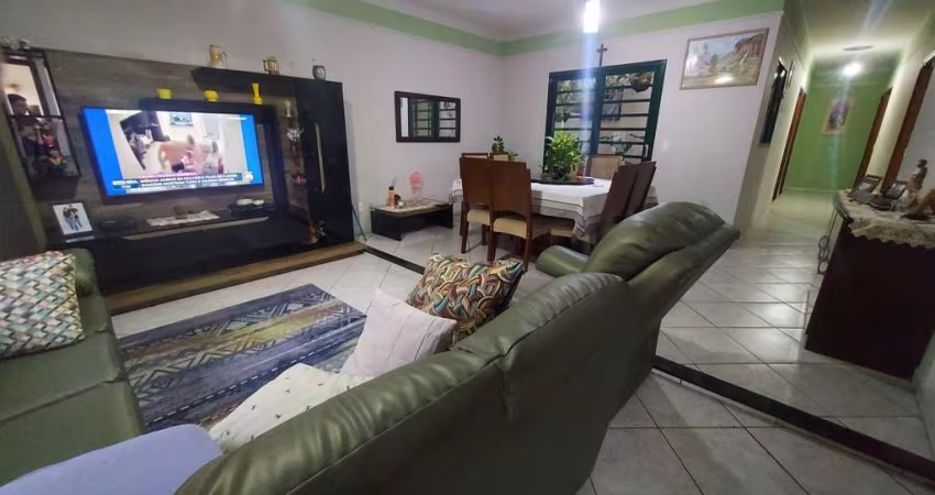Casa para Venda em Indaiatuba, Jardim Europa, 3 dormitórios, 1 suíte, 3 banheiros, 4 vagas