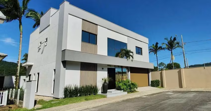 Casa em condomínio fechado com 4 quartos à venda na Rua Emanuel Rebelo dos Santos, 500, Barra, Balneário Camboriú