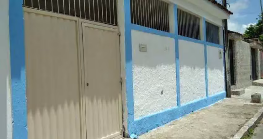 Casa com 3 quartos à venda na Avenida Guaxuma, 35, Benedito Bentes, Maceió