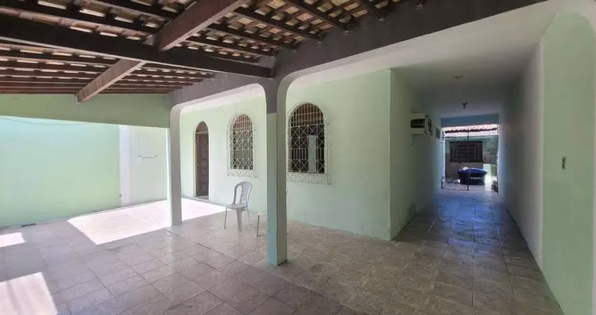Casa à venda em rua pública, josé conrado de araújo, aracaju, se