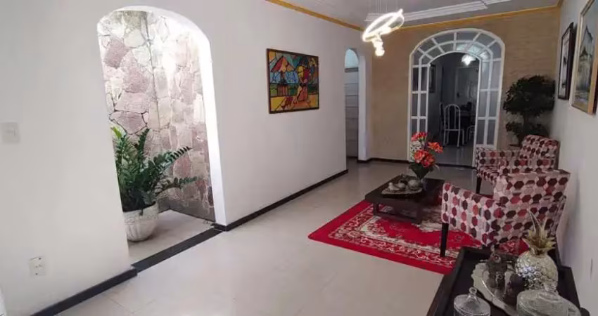 Casa com 5 quartos à venda na Avenida Farmacêutica Cezartina Régis, 144, Jabotiana, Aracaju