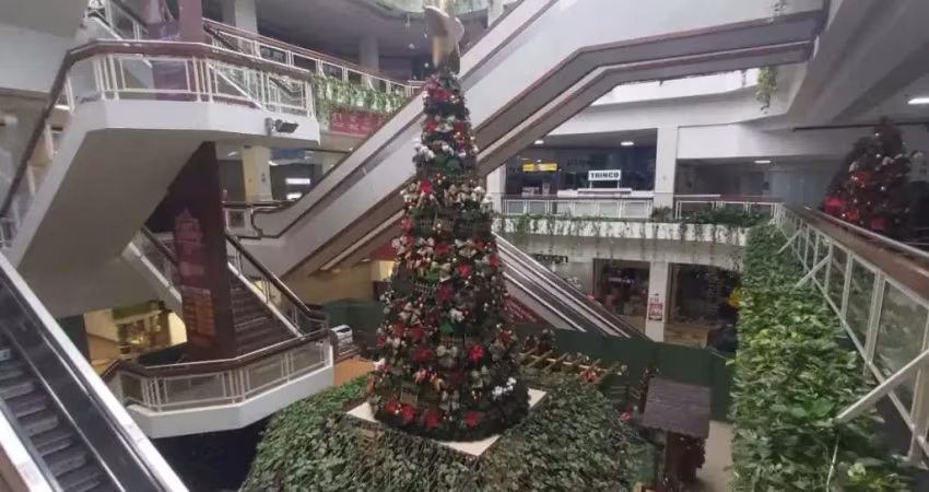 Comercial à venda em rua pública, dois de julho , salvador, ba