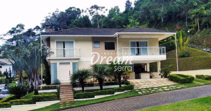 Excelente Casa de Alto padrão em condomínio de Luxo em Teresópolis/RJ