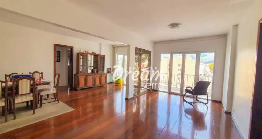 Apartamento com 5 dormitórios à venda, 155 m² por R$ 835.000,00 - Várzea - Teresópolis/RJ